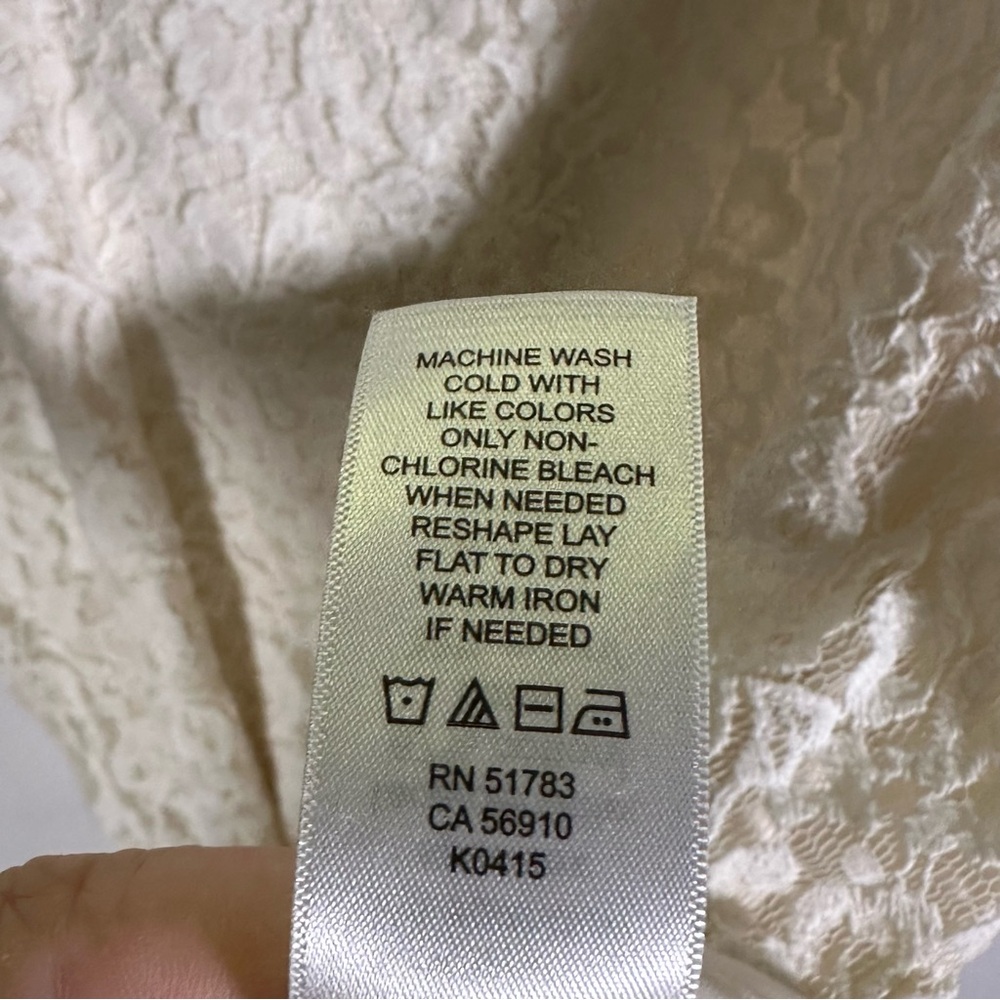Maurices Sleeveless Ivory Lace and Sheer Trim Feminine Tunic Womens Large - Picture 4 of 7